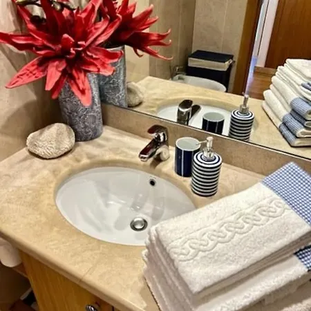 Apartmán Becas House - *